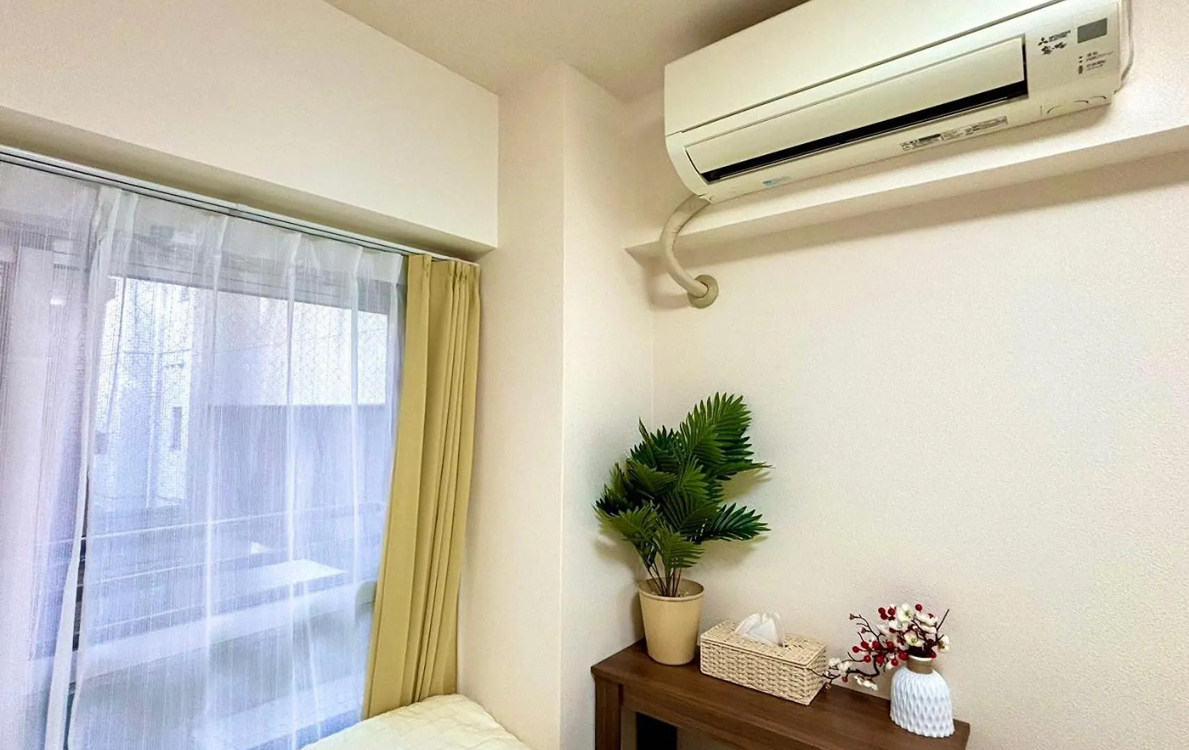 Apartment 新宿中心 大久保駅3分钟 超级商圈交通枢纽 步行直达新宿歌舞伎町 乘坐山手線直达上野渋谷銀座浅草 最大4人 Tokyo Japan